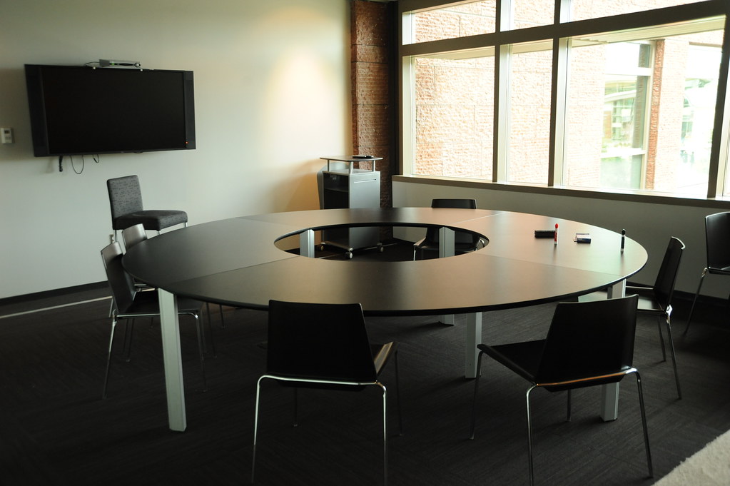 Modern corporate conference room fit-out